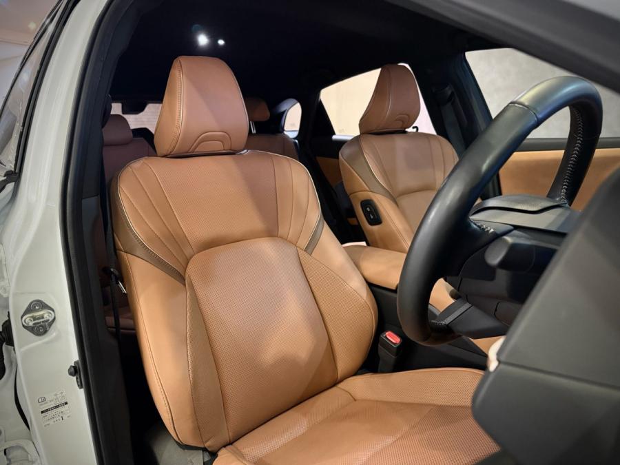 CROWN SPORT SUV Z HEV - Image 7